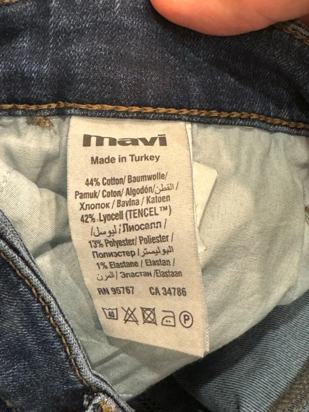 Mavi dark wash women's jeans in a bootcut or straight-leg style size 30/30